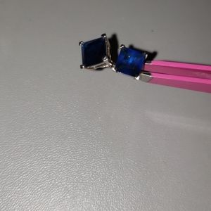 Sterling Silver w/Blue Sapphire Simulate earrings